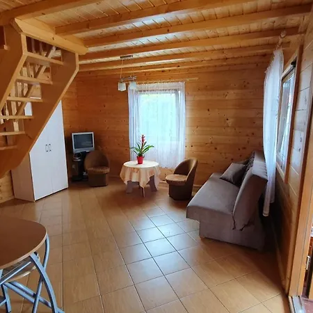 Niezapominajki-Domki I Pokoje Nad Brzegiem Jeziora Villa Gizycko Exterior photo