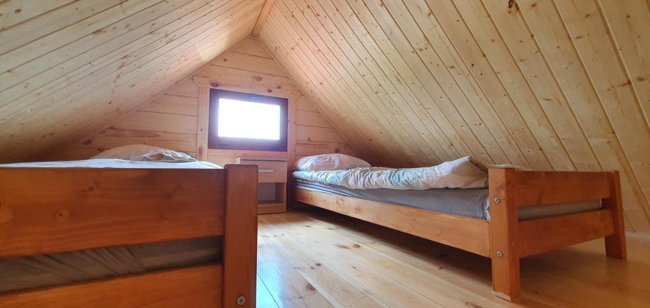 Niezapominajki-domki I Pokoje Nad Brzegiem Jeziora *