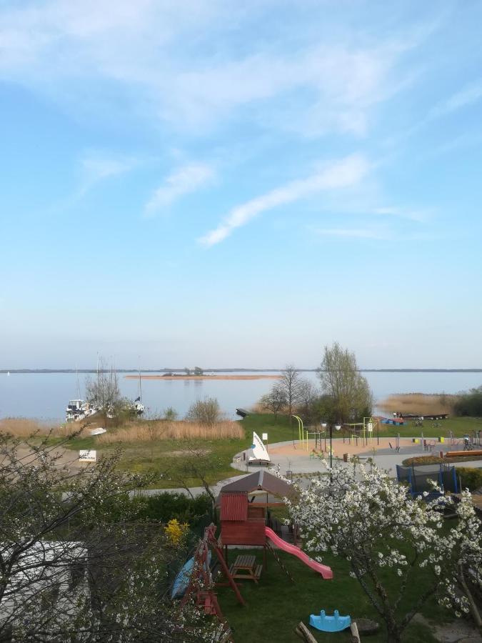 Niezapominajki-domki I Pokoje Nad Brzegiem Jeziora Ferienhaus